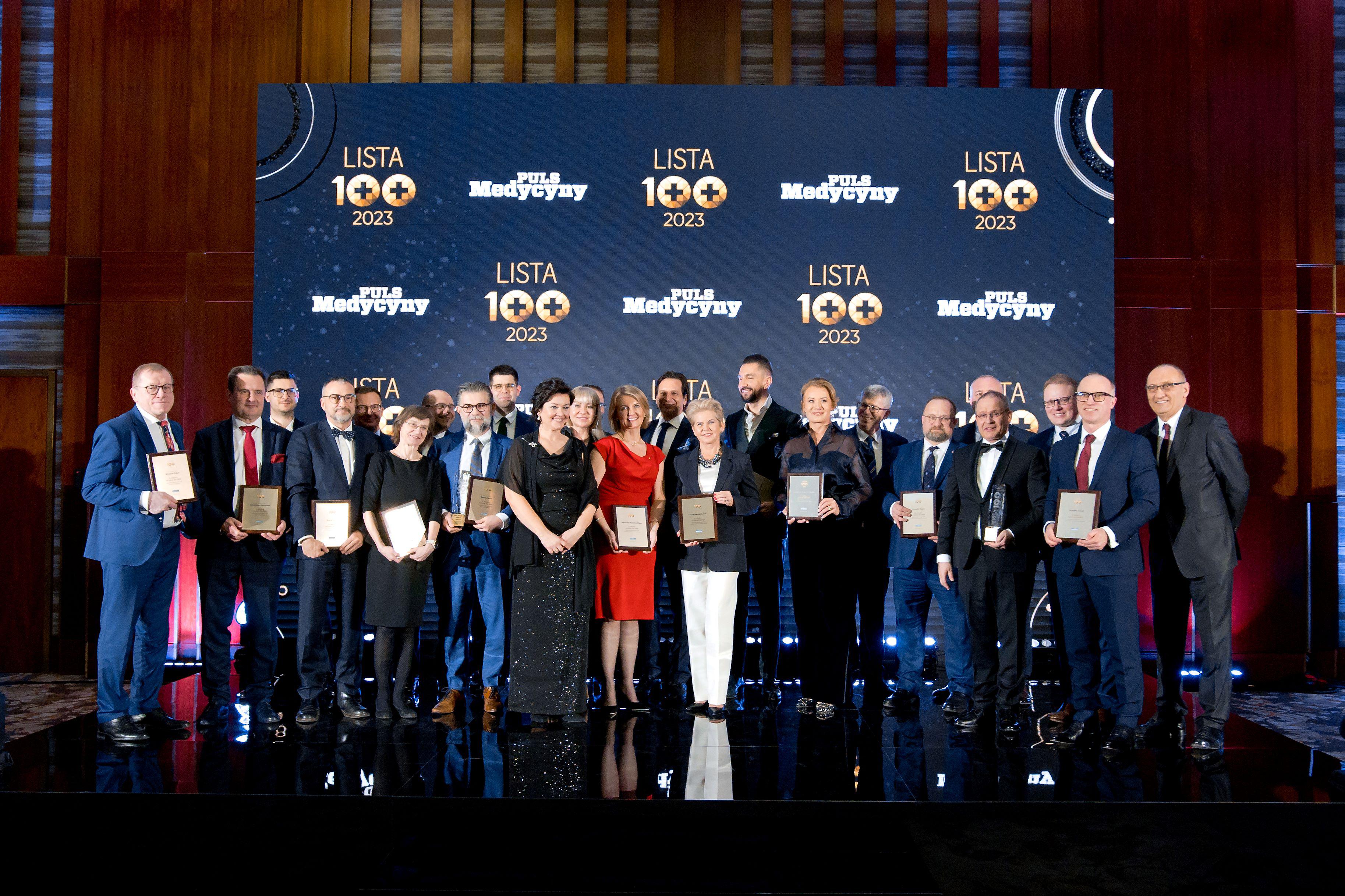 LISTA STU 2023: poznaj najbardziej wpływowe osoby w medycynie i ochronie zdrowia