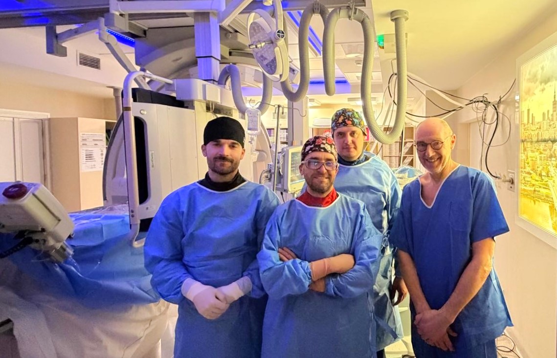 Nowatorska metoda leczenia tętniaków mózgu po raz pierwszy w Polsce